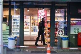 Politie zoekt daders na overval op tankstation in Hilversum