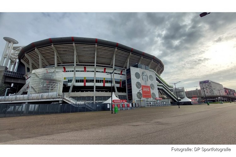 PSV klopt Ajax in enerverende topper