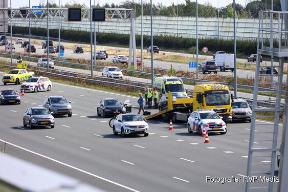 A1 deels afgesloten na ongeval met meerdere voertuigen