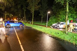 Meerdere gewonden na frontale botsing op de Zuiderzee in Huizen: weg volledig afgesloten