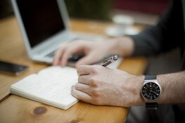Twee miljoen werkenden ervaren info-overvloed