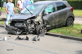 Twee auto&#39;s totall loss na ongeval