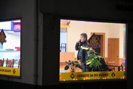 Politie zoekt twee mannen na gewapende overval op snackbar Hilversum