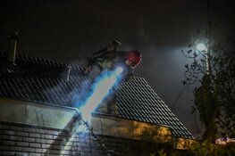 Dakbrandje snel onder controle