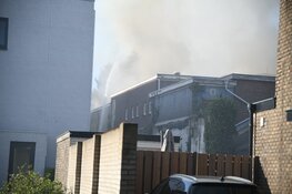 Grote brand in voormalige sigarenfabriek Hilversum
