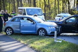 Persoon raakt bekneld bij botsing in Hilversum