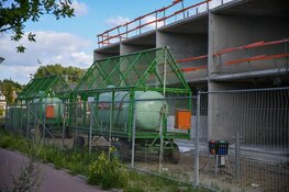 Brand op bouwplaats Hilversum, politie sluit weg af