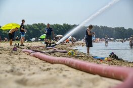 Brandweer zorgt voor waterpret in 't Gooi