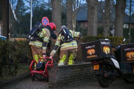 Frituur aan laten staan, sushirestaurant vol rook