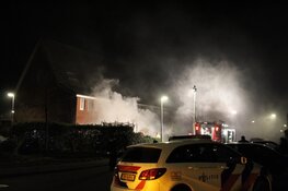 Woning onbewoonbaar na brand in Laren