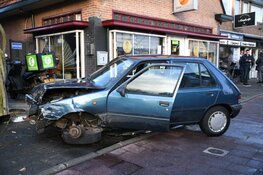 Automobilist zorgt voor ravage in Hilversum en slaat op de vlucht