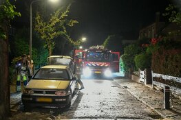 Ontploffing bij geparkeerde auto in Hilversum