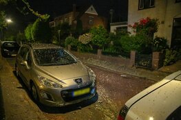 Ontploffing bij geparkeerde auto in Hilversum