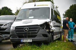 Gewonde na botsing met drie voertuigen