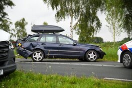 Gewonde na botsing met drie voertuigen