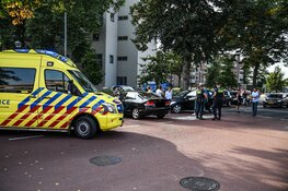 Ongeval met veel schade op de Radiostraat in Hilversum