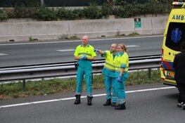 Auto volledig gedraaid na botsing op A1
