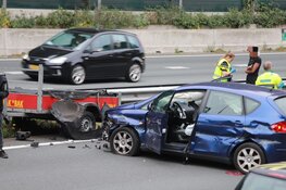 Auto volledig gedraaid na botsing op A1