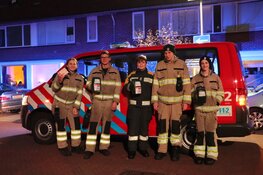 Brandweer Bussum haalt flink bedrag op voor Nederlandse Brandwondenstichting