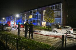 Auto door brand verwoest, vermoedelijk brandstichting