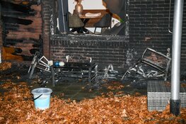 Jong gezin ontsnapt aan woningbrand in Bussum